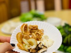 -东巴谷野生菌火锅餐厅