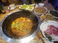 大鹅-山河屯铁锅炖(哈西站店)