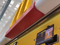 -麦当劳(深圳北站B2检票口楼上)