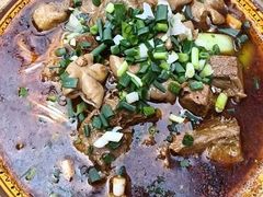 -胥佳烧鸡公牛肉面馆