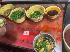 -柳州肥姨妈大骨螺蛳粉(曹路店)