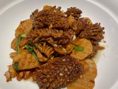 -闫府私房菜·老字号(恒隆店)