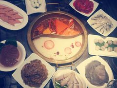 -小天鹅火锅·一线江景洪鼎旗舰店(洪崖洞店)