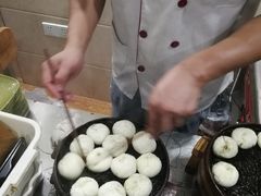 -舒小笼松针小笼包