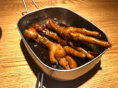 弄堂里的卤鸡爪-弄堂里·寻味杭州(湖滨银泰in77C区店)