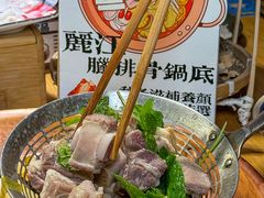 -洱火云南酸菜牛肉火锅(石景山当代商城店)