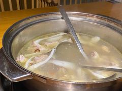 -三个椰子·现砍椰子鸡(金源CBD店)