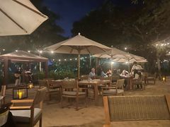 -三亚艾迪逊酒店·海滩烧烤 BARBACOA·现场乐队·浪漫晚餐·烧烤海鲜