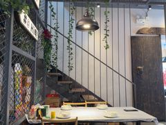 -学士怪怪龙虾·川菜·烧烤(学士街店)