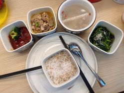 -悦芽母婴护理月子中心(凤起潮鸣府店)