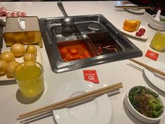 -海底捞火锅(长宁路龙之梦店)