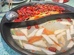 -鸿姐老火锅(疁城新天地店)
