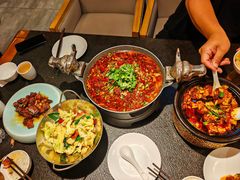 -万重锦·人文川菜馆(骡马市店)