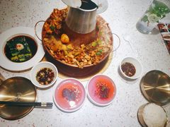 -老佛爷铜炉蛙锅(挂绿店)