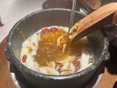 -芸山季·云南山珍菌火锅(人民广场来福士店)