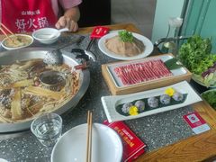 -华晟山城火锅(开发区港西东阁里店)