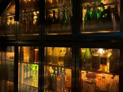 -RONIN Snack Bar