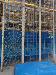 -PIPIKINGDOM皮皮王国欢乐号(欢乐海岸购物中心店)