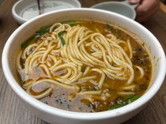 金汤酥肉酸辣米线-云海肴·汽锅鸡·云南菜(广安门天虹店)