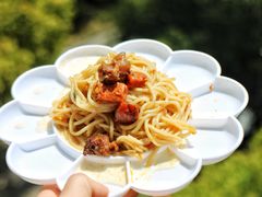 -同济大学本部学苑饮食广场