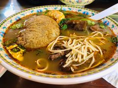 -金杨拉面王小吃面馆·牛三宝面·红烧牛肉粉