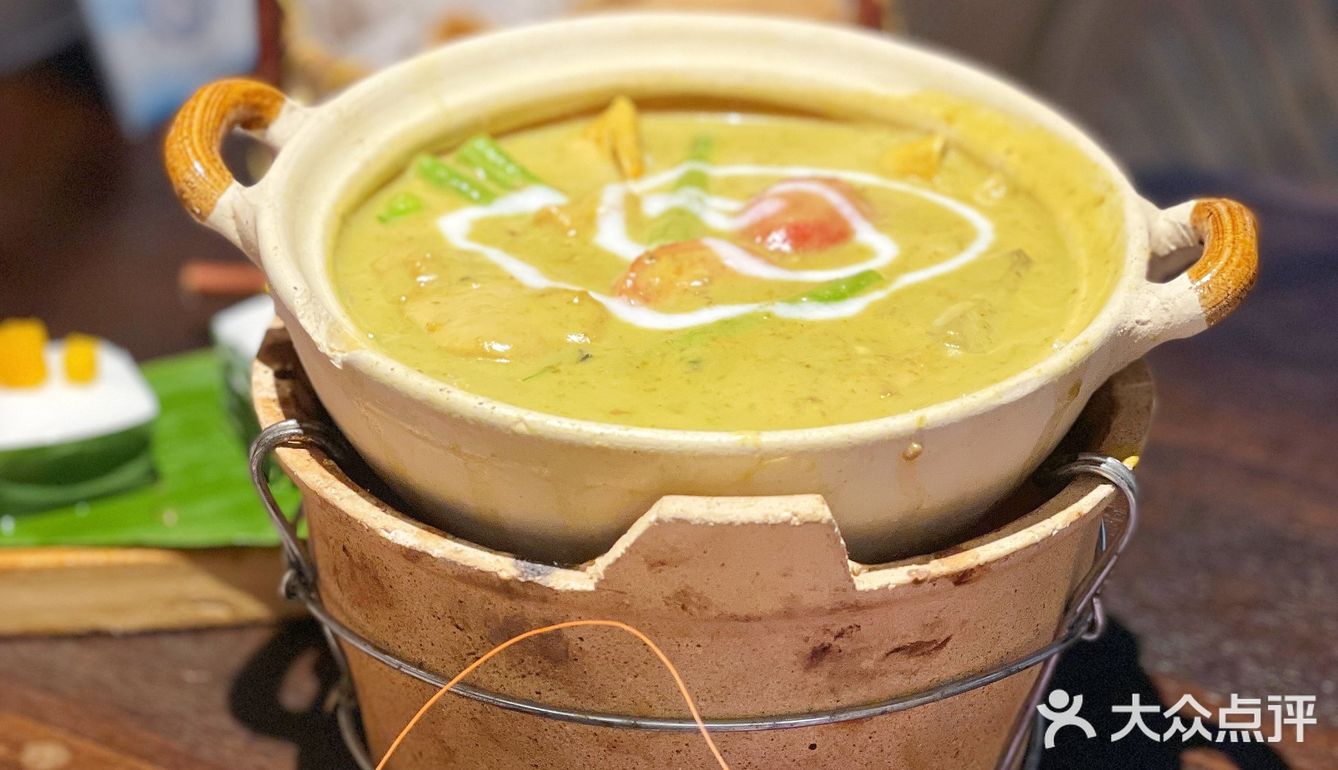 火爆魔都十年的泰国菜品牌｜泰妃殿