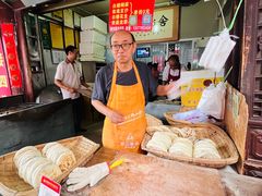 -眼镜粑粑