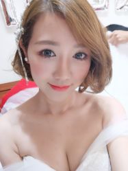 -艾米丽婚纱礼服