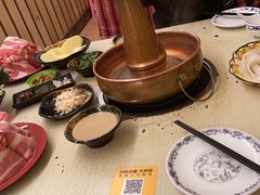 -洞庭洲·防空洞火锅·烧烤·铜锅涮肉(新百广场店)