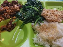 -同济大学本部学苑饮食广场