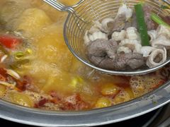 -周良天山牛杂城(天山路总店)