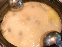 胡椒猪肚鸡-顺德公广东猪肚鸡·煲仔饭(白石洲店)
