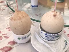-三亚新鸿港水果一级批发市场