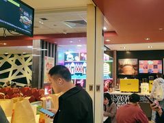 -麦当劳(汉口火车站候车室店)