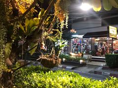 -Phensiri Thai Restaurant