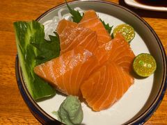 三文鱼刺身-肉魁屋·烧肉·烧鸟·酒场(高新店)