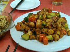 宫保鸡丁-小有天灌汤包老菜馆(南一马路店)