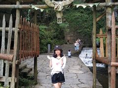 -苗人谷