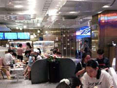 -奈雪的茶(湖滨银泰in77C区PRO店)