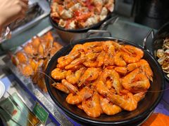 -亚洲国际大酒店·云顶阁旋转自助餐厅