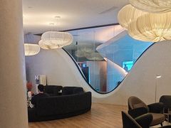 -涨巢·潮玩水疗局