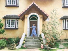 -黄色小屋