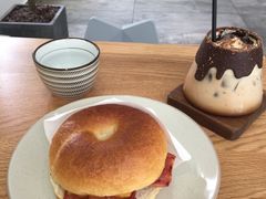 -怪 kafe.