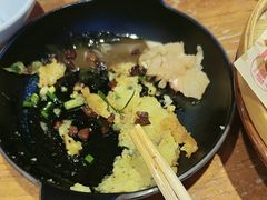 -怪噜范·老贵阳街头名小吃(鸿通城店)