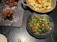 -梧桐树下(云锦世家店)