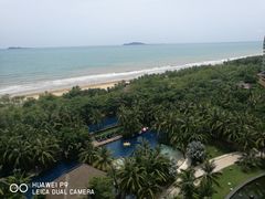 -三亚湾海居铂尔曼度假酒店