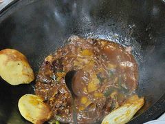 -曹丞相·地锅鸡·地锅鱼(武林店)