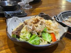 牛肉炒乌冬-尺山寸水日料(马桥满天星店)