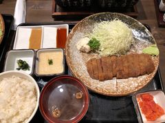 -牛かつもと村(原宿店)