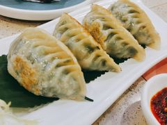 生煎韭菜饺-点都德(盘福楼店)